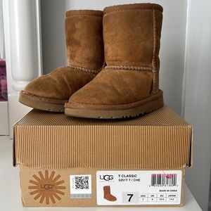 Classic UGG boots for toddler